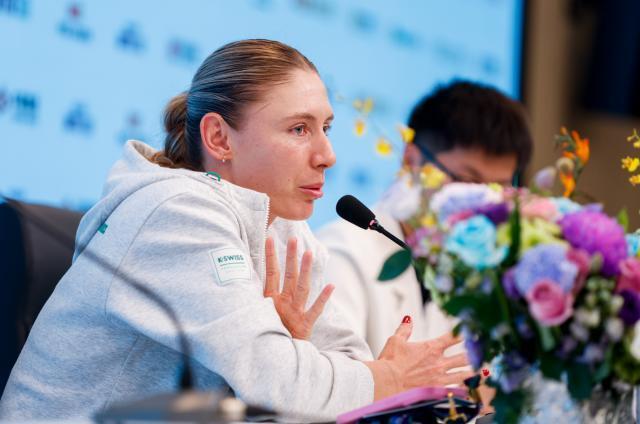 https, 她非常享受, om